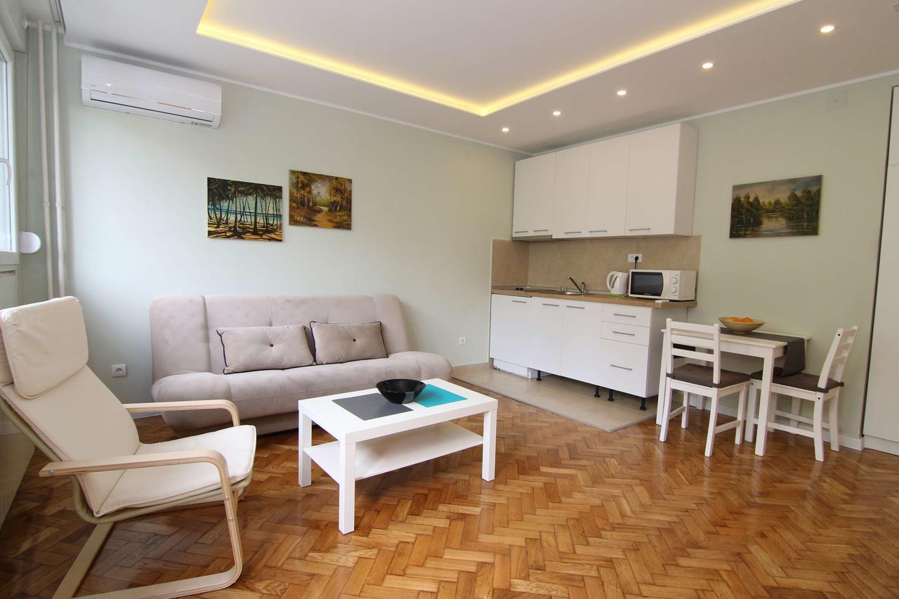 Apartmani 27 เบลเกรด ภายนอก รูปภาพ