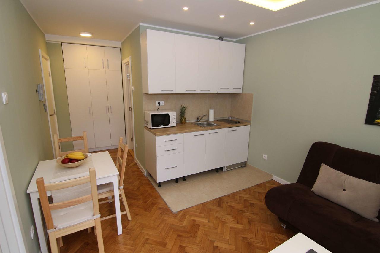 Apartmani 27 เบลเกรด ภายนอก รูปภาพ